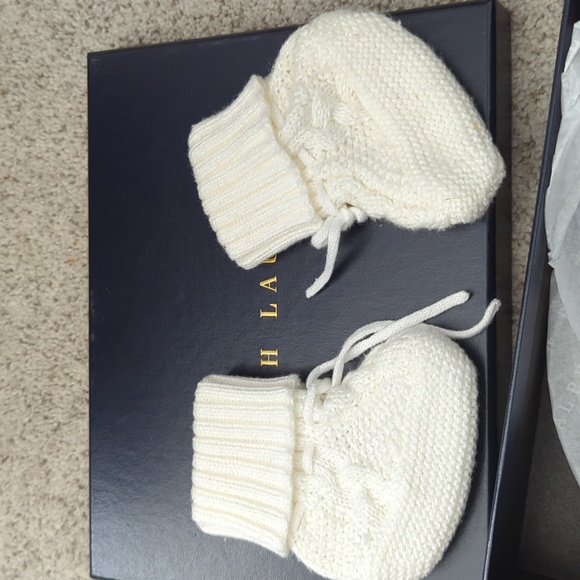 Hat and booties white RL - Picture 4 of 5